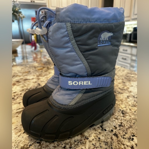 Sorel Snow Boots - Picture 3 of 7